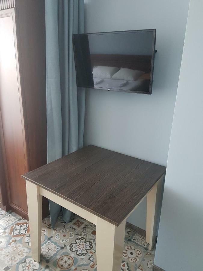 Apartment Lotos Batumi 72 Buitenkant foto